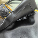 Fendi, Mamma Tasuette, Dames Tas, Zwart