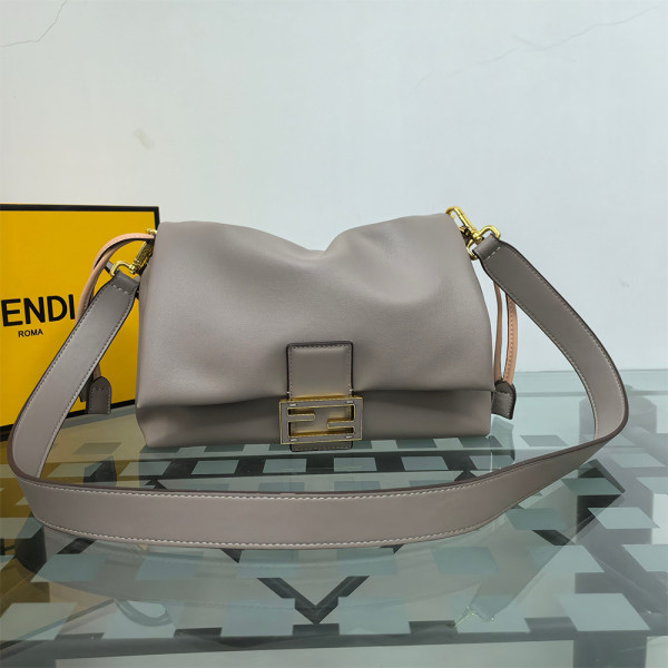 Fendi, Mamma Baguette, Women's Bag, Grey
