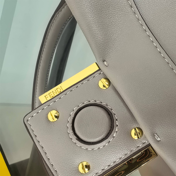 Fendi, Mamma Baguette, Women's Bag, Grey