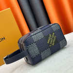 Louis Vuitton, Locker Dopp Kit, Unisex Bag, Black