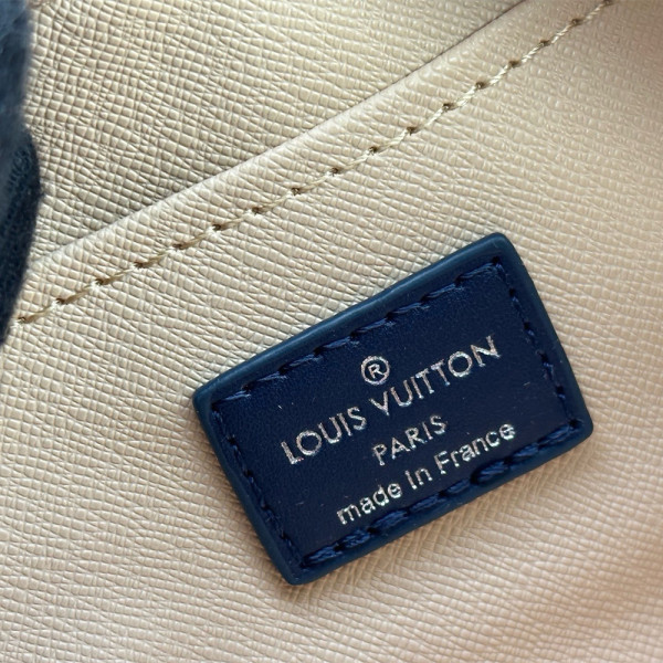 Louis Vuitton, Locker Dopp Kit, Unisex Bag, Black