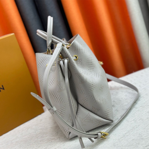 Louis Vuitton, Bella Tote, Women's Bag, Grey