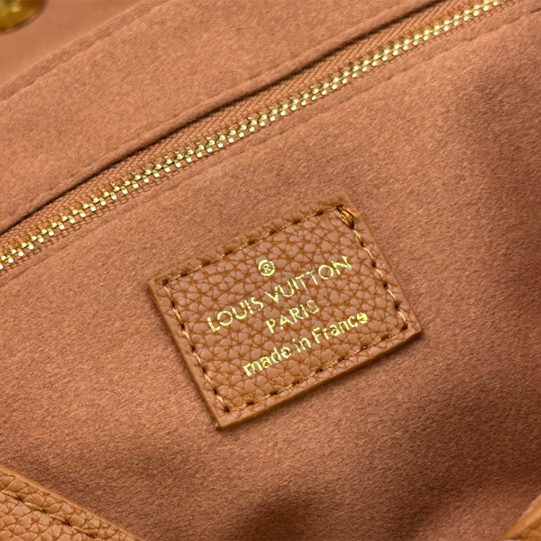 Louis Vuitton, Low Key Messenger, Women's Bag, Brown