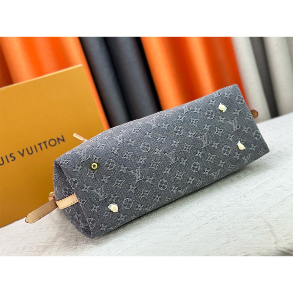 Louis Vuitton, Neverful, Women's Bag, Grey