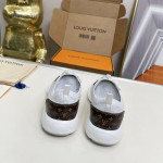 Louis Vuitton, Olympia, Dames Sneakers, Wit