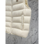 Moncler, Contrin, Heren Bodywarmer, Beige