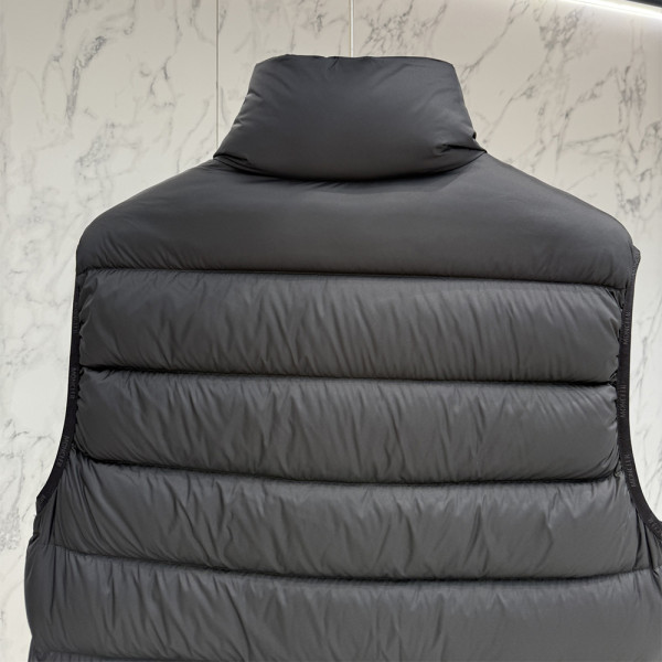 Moncler, Contrin, Men's Vest, Black