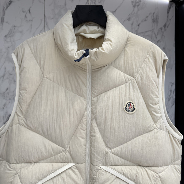 Moncler, Vendavel, Men's Vest, Beige