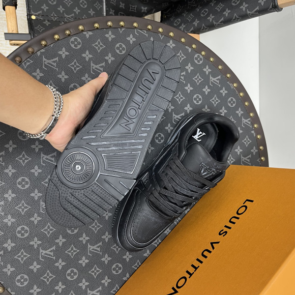 Louis Vuitton, Trainer, Men's Sneaker, Black