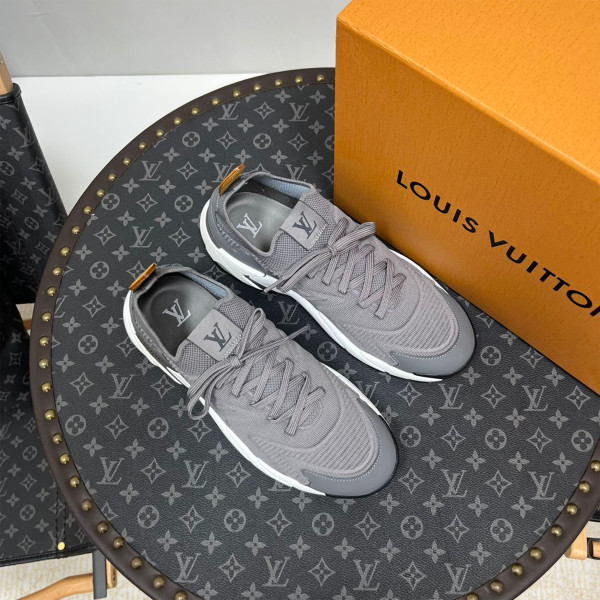 Louis Vuitton, Tatic, Men's Sneaker, Grey