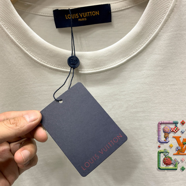 Louis Vuitton, Men's T-Shirt, White Louis Vuitton, Men's T-Shirt, White