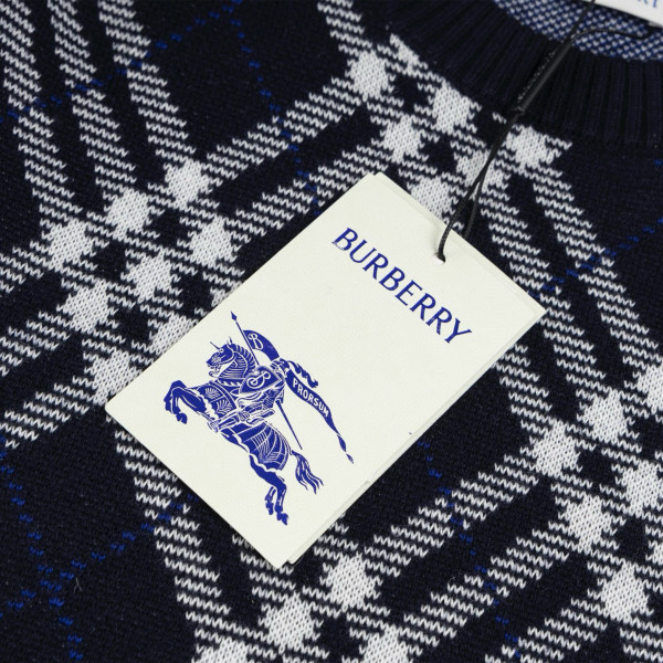 Burberry, Women's Pullover, Black
