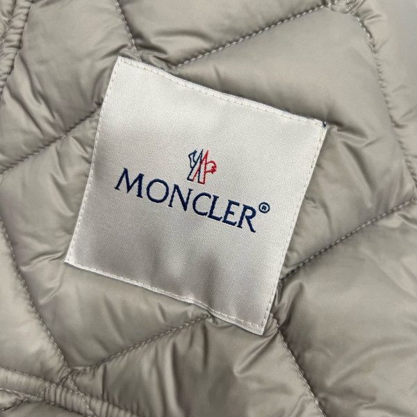 Moncler, Cygne, Women's Jacket, Beige