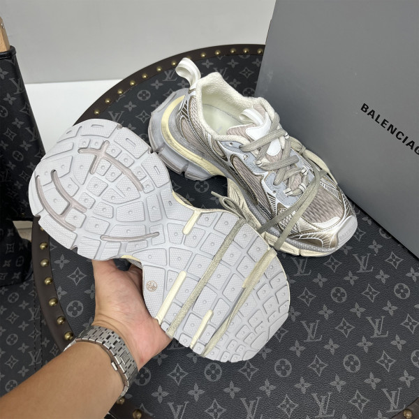 Balenciaga, 3XL Gradient, Men's Sneaker, Grey