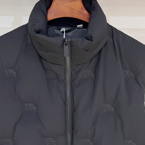 Burberry, Men, Vest