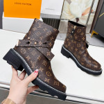 Louis Vuitton, Women, Boat