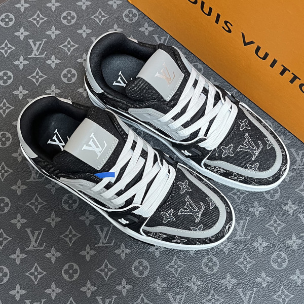 Louis Vuitton, Women, Trainer Sneaker