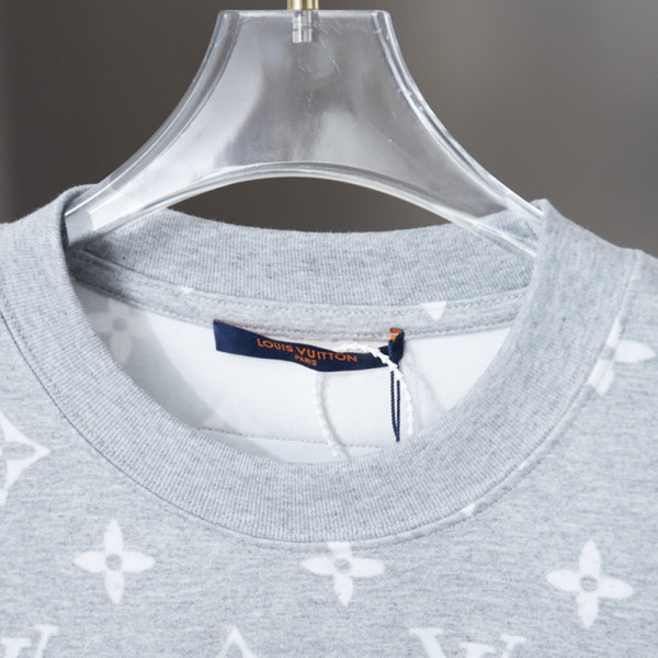 Louis Vuitton, Men T-Shirt