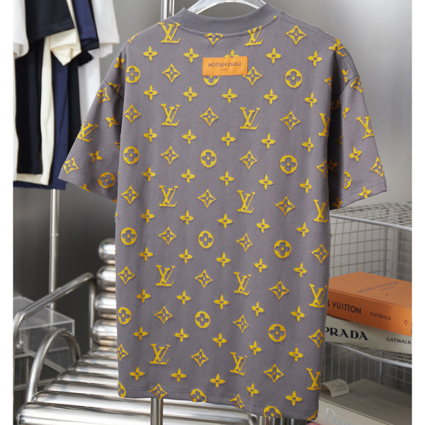 Louis Vuitton, Men T-Shirt
