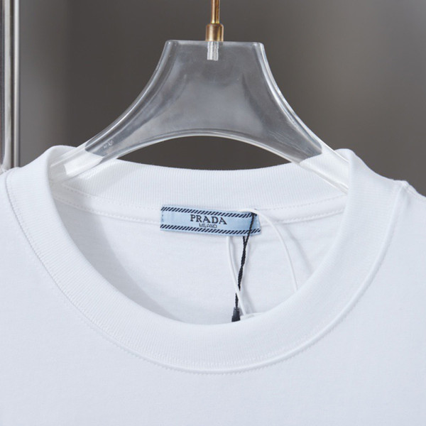 Prada, Men T-Shirt