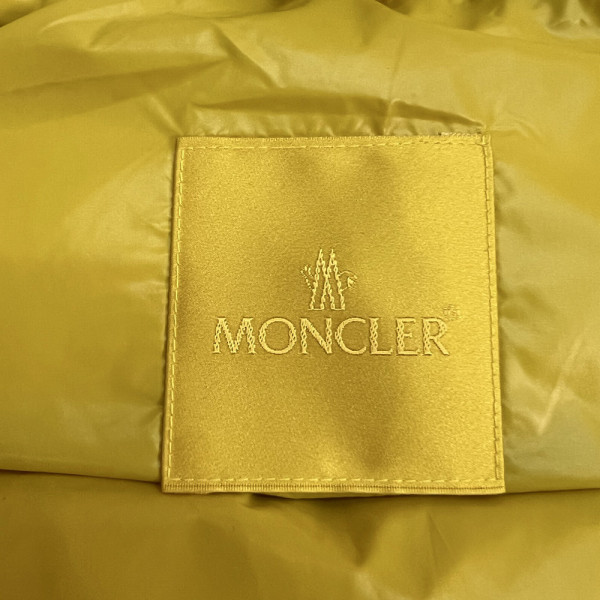 Moncler, Men Vest