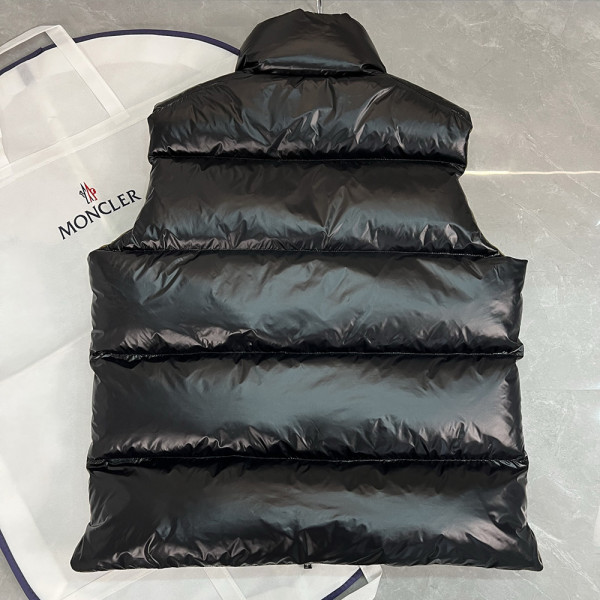 Moncler, Men Vest