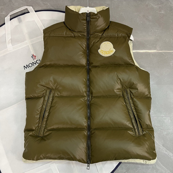 Moncler, Men Vest