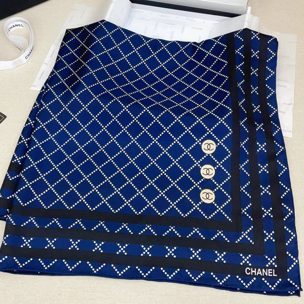Chanel, Women Scarf