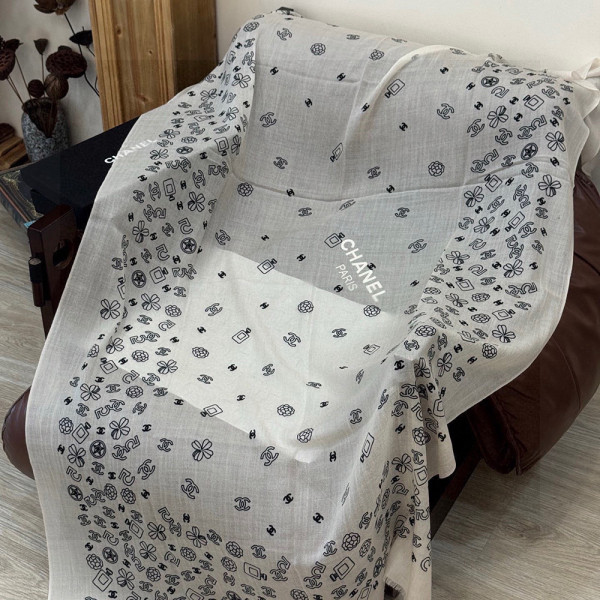 Chanel, Women Scarf