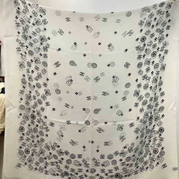 Chanel, Women Scarf