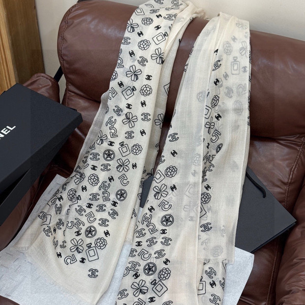 Chanel, Women Scarf
