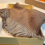 Louis Vuitton, Men Scarf