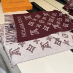 Louis Vuitton, Women Scarf