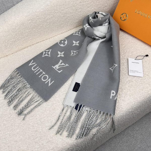 Louis Vuitton, Men Scarf