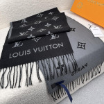 Louis Vuitton, Men Scarf