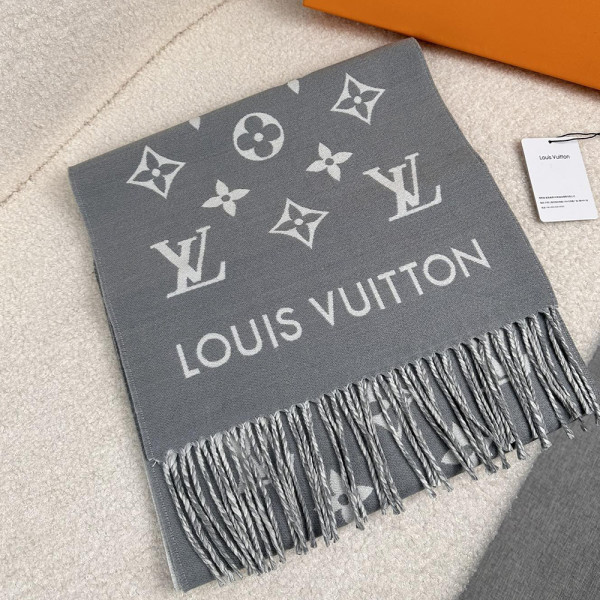 Louis Vuitton, Men Scarf