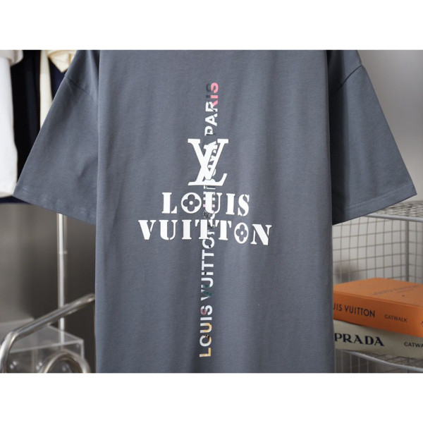 Louis Vuitton, Men T-Shirt, Grey
