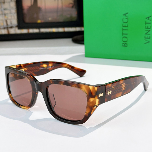 Bottega Veneta, Women Sunglasses