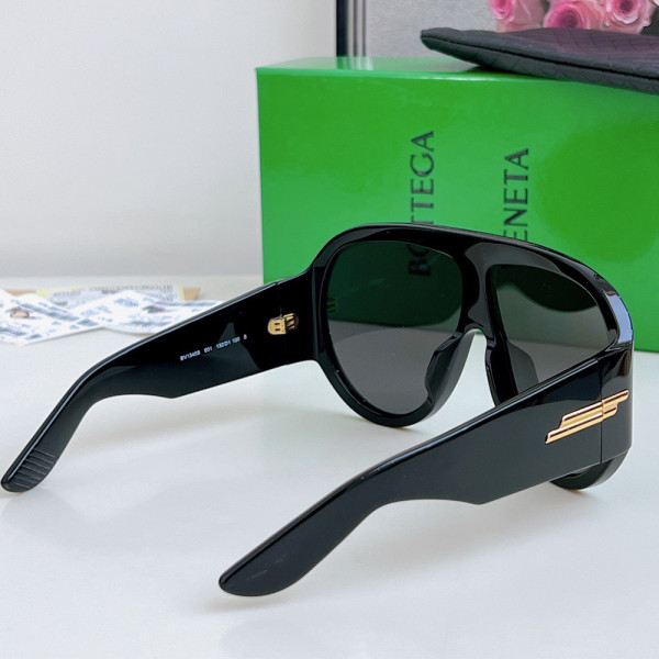 Bottega Veneta, Women Sunglasses