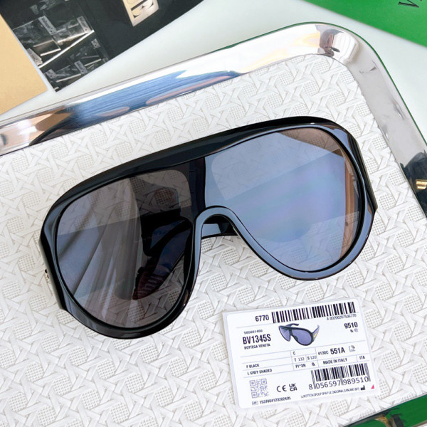 Bottega Veneta, Women Sunglasses