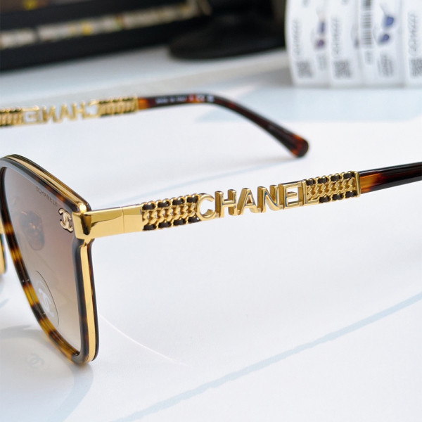 Cartier, Women Sunglasses