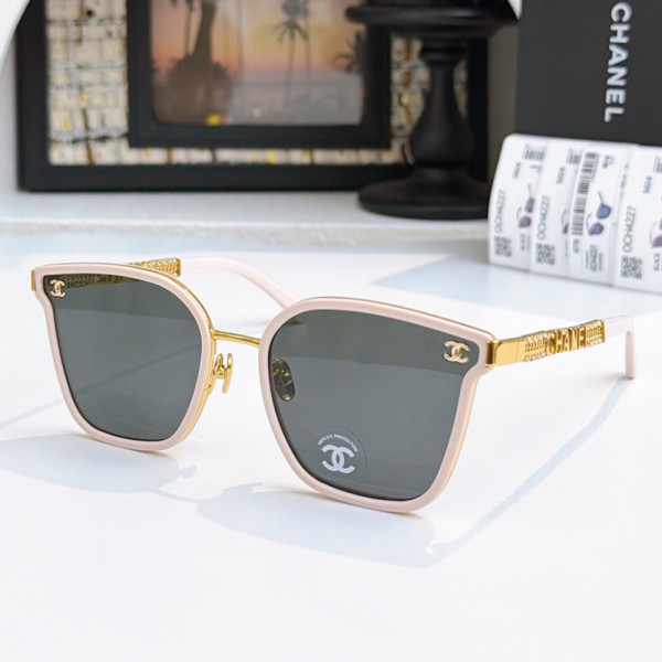 Cartier, Women Sunglasses