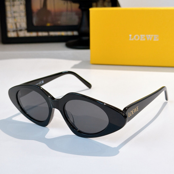 Fendi, Women Sunglasses