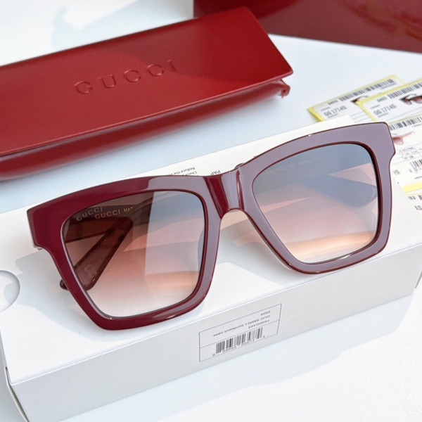 Gucci, Women Sunglasses