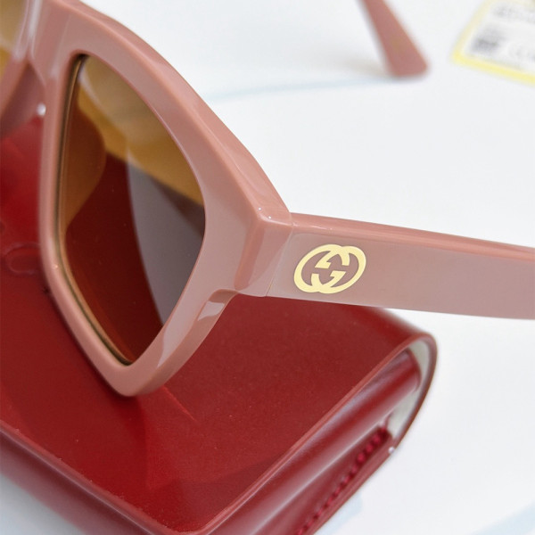 Gucci, Women Sunglasses