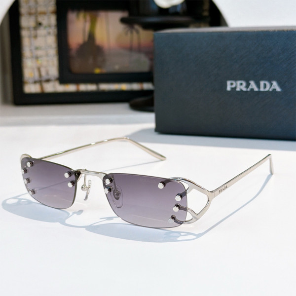Prada, Women Sunglasses