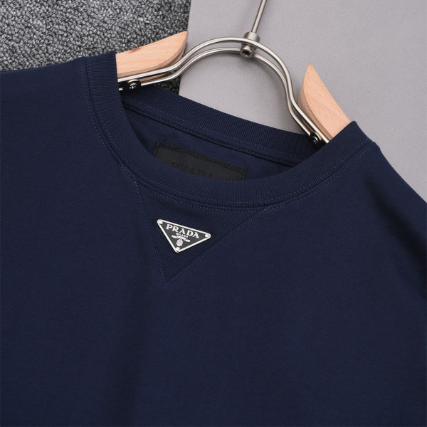 Prada, Men T-Shirt