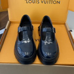 Louis Vuitton, Women Loafer