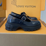 Louis Vuitton, Women Loafer