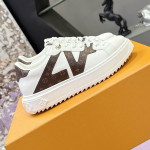Louis Vuitton, Men Sneaker